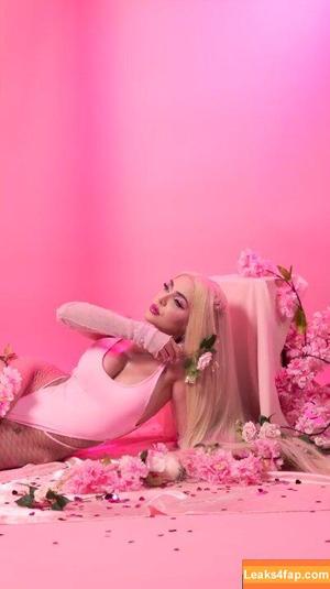 Nyvi Estephan photo #0530