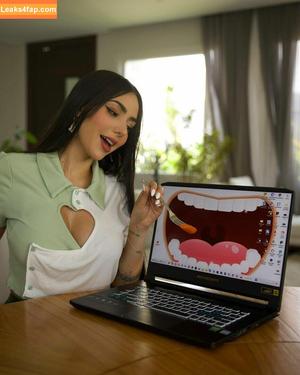 Nyvi Estephan photo #0545