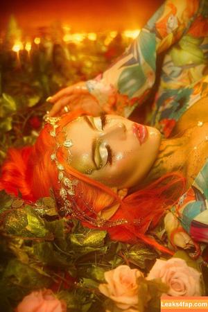 Nyvi Estephan photo #0583