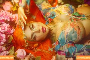 Nyvi Estephan photo #0590