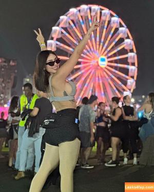 Nyvi Estephan photo #0601