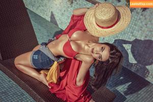 Nyvi Estephan photo #0616