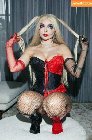 Nyvi Estephan photo #0722