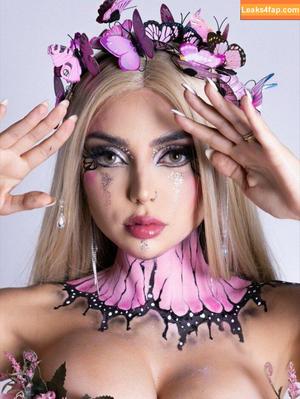 Nyvi Estephan photo #0813