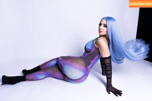 Nyvi Estephan photo #0829