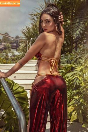 Nyvi Estephan photo #0888