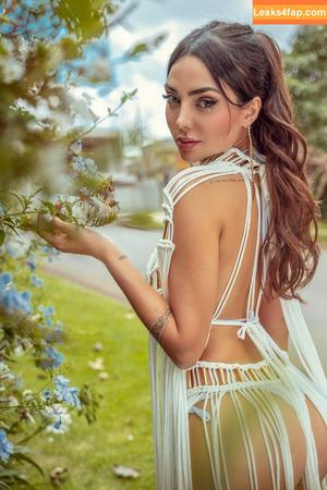 Nyvi Estephan photo #0927