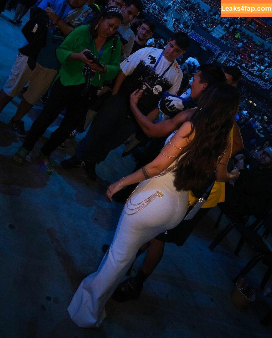 Nyvi Estephan / Discussão / nyviestephan leaked photo photo #1005