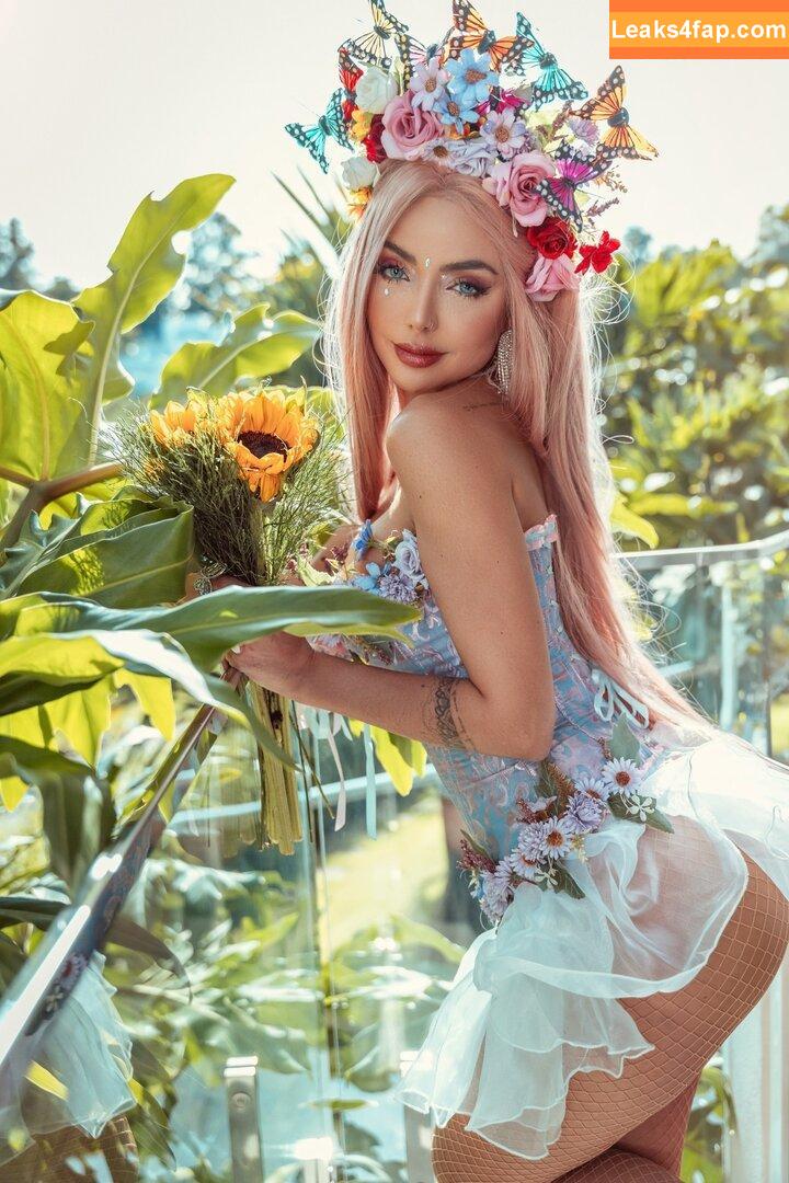 Nyvi Estephan / Discussão / nyviestephan leaked photo photo #1092