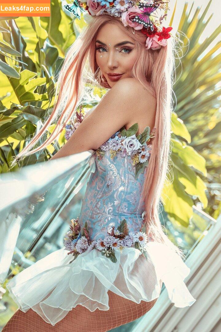 Nyvi Estephan / Discussão / nyviestephan leaked photo photo #1097