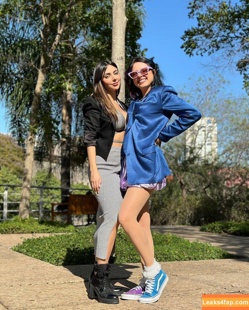 Nyvi Estephan / Discussão / nyviestephan leaked photo photo #1279