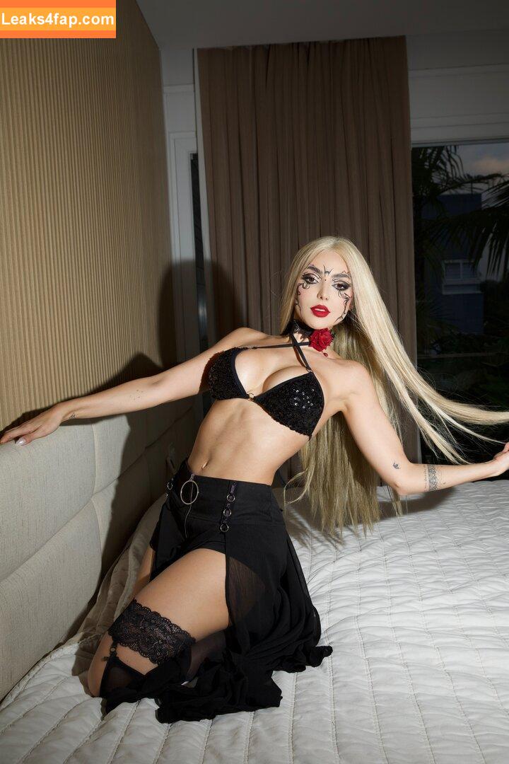 Nyvi Estephan / Discussão / nyviestephan leaked photo photo #1419