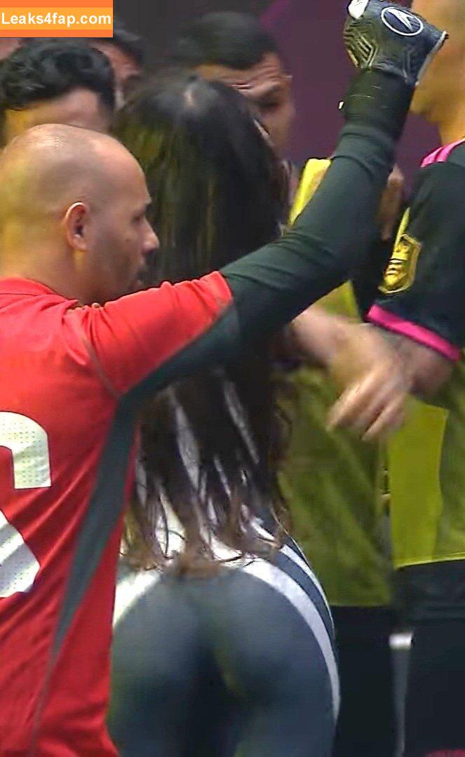 Nyvi Estephan / Discussão / nyviestephan leaked photo photo #1726