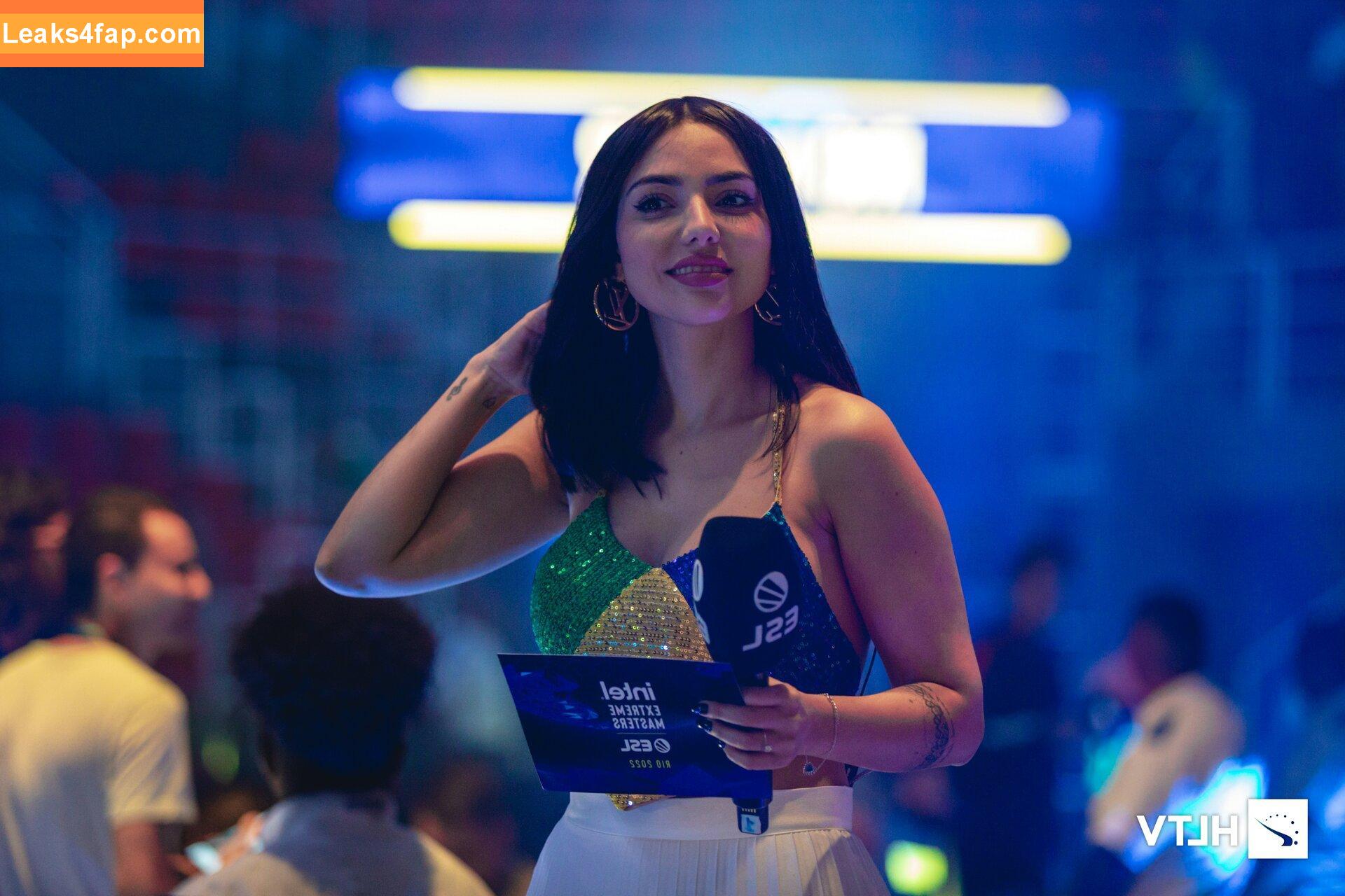 Nyvi Estephan / Discussão / nyviestephan leaked photo photo #1754