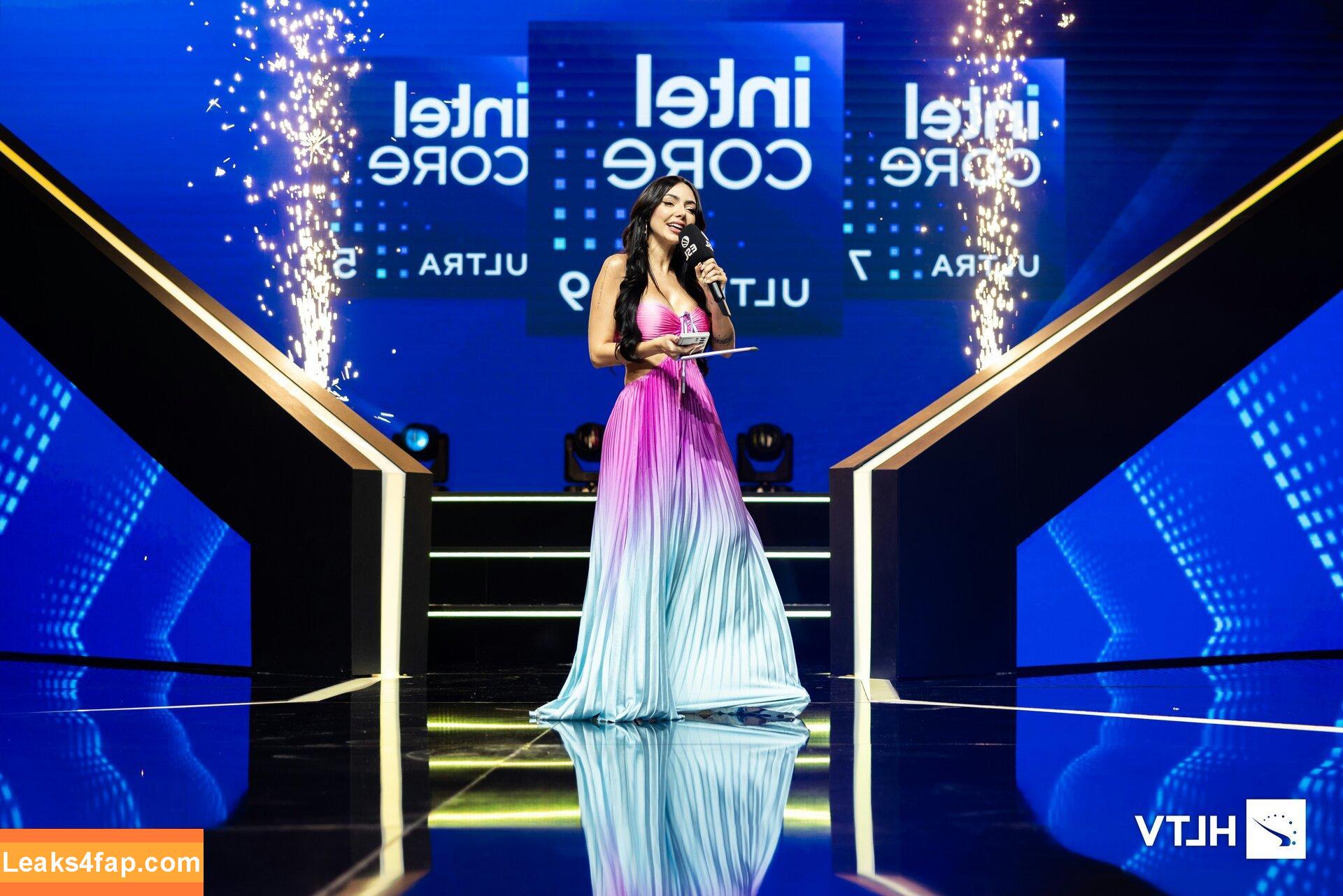 Nyvi Estephan / Discussão / nyviestephan leaked photo photo #1756