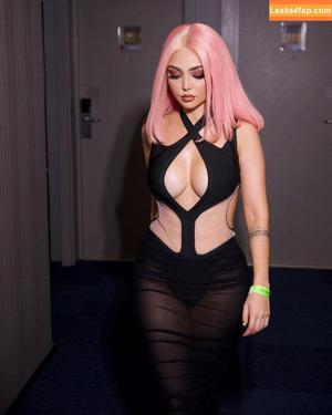 Nyvi Estephan photo #1156