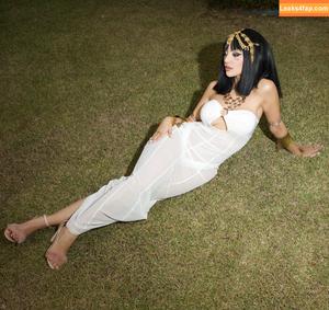 Nyvi Estephan photo #1268