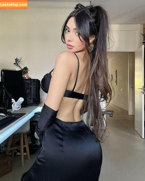 Nyvi Estephan photo #1348