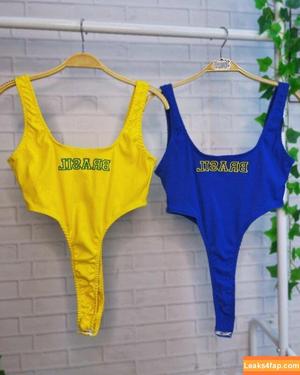 Nyvi Estephan photo #1762