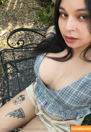 nyx.valentine photo #0012