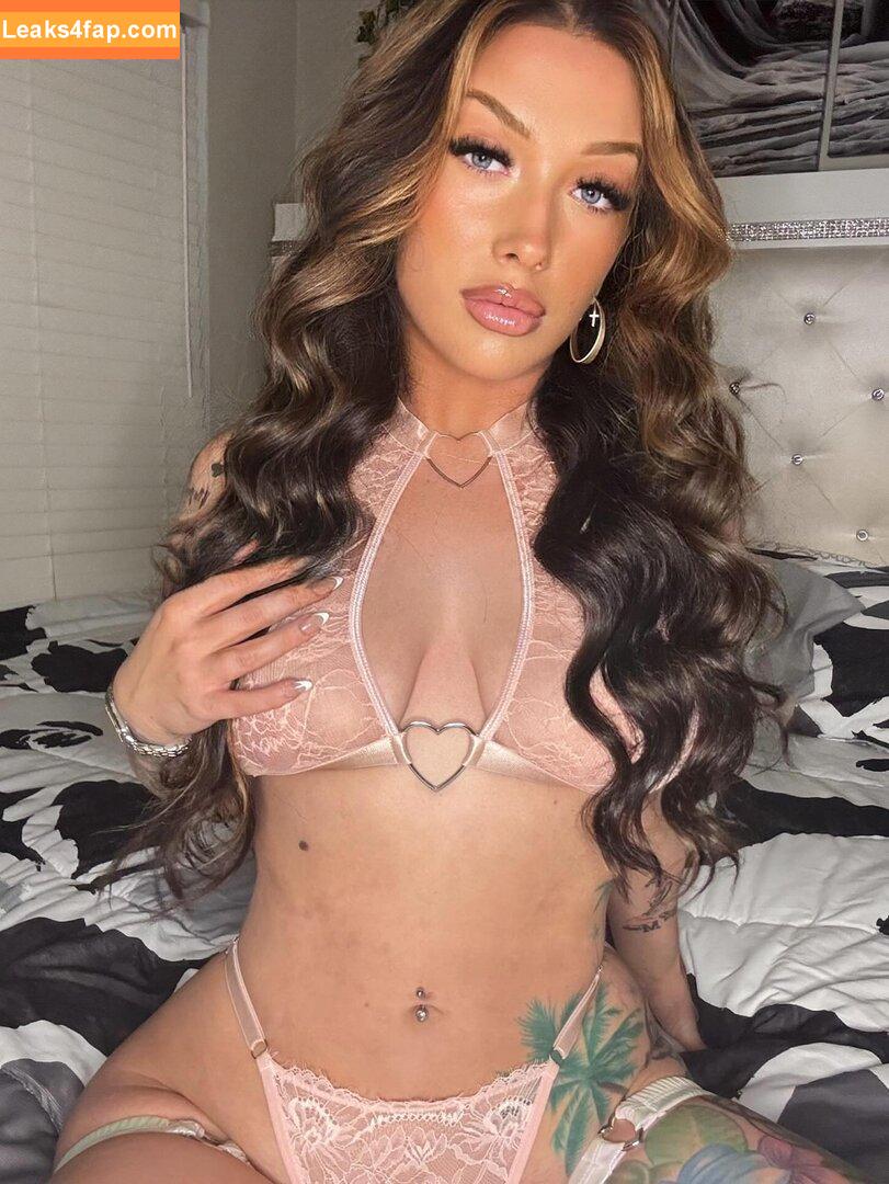 oceanatheone / oceana.the.hippie leaked photo photo #0004