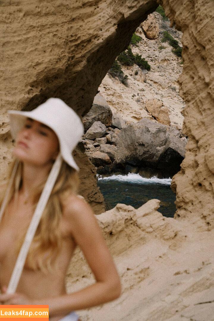 Océane Le Ny / oceane.leny / oceaneleny leaked photo photo #0015