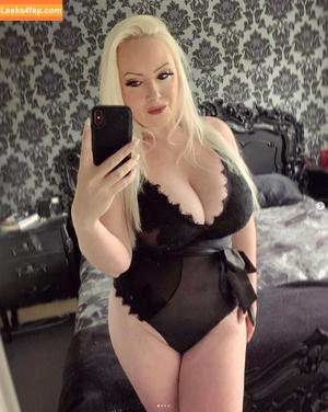 octoberdivine photo #0010