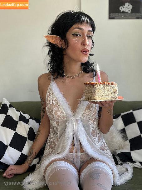 odd-gwenny / styledbygwenny leaked photo photo #0016