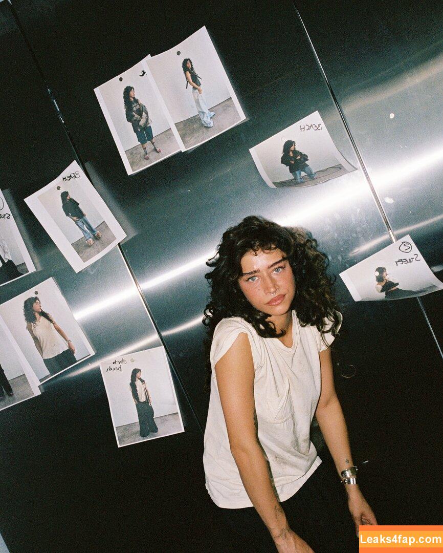 Odessa A’zion / https: / odessaazion leaked photo photo #0022