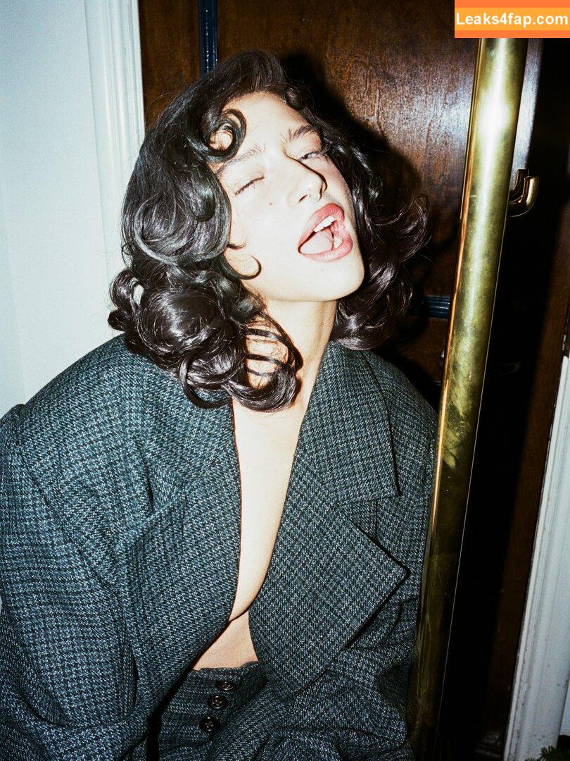 Odessa A’zion / https: / odessaazion leaked photo photo #0027