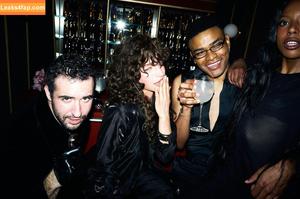 Odessa A’zion photo #0037