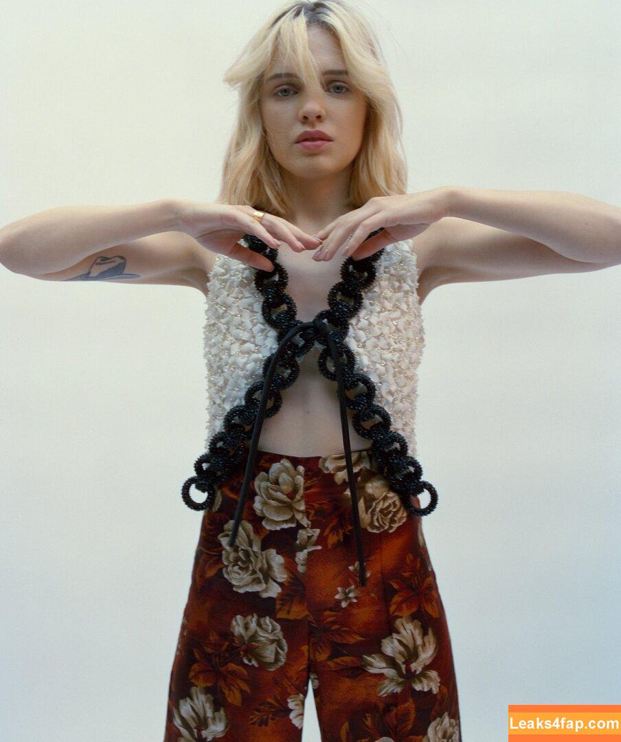 Odessa Young / ohthatsodessa leaked photo photo #0029