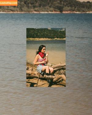 odetovenus photo #0003