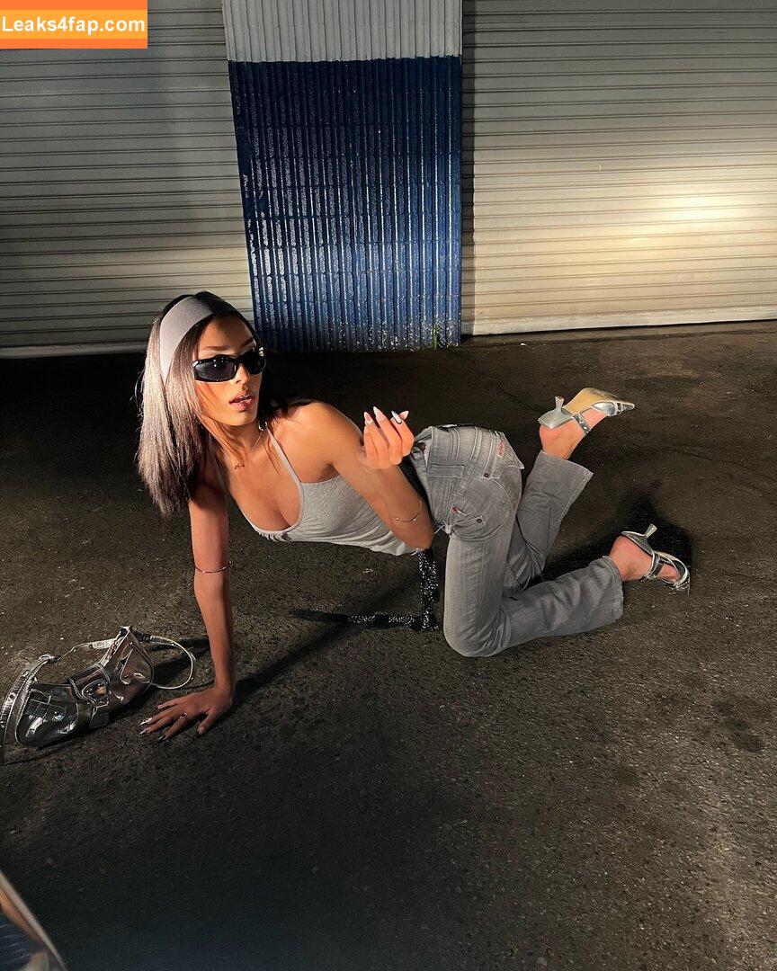 Official.Anaiis / React girl leaked photo photo #0080