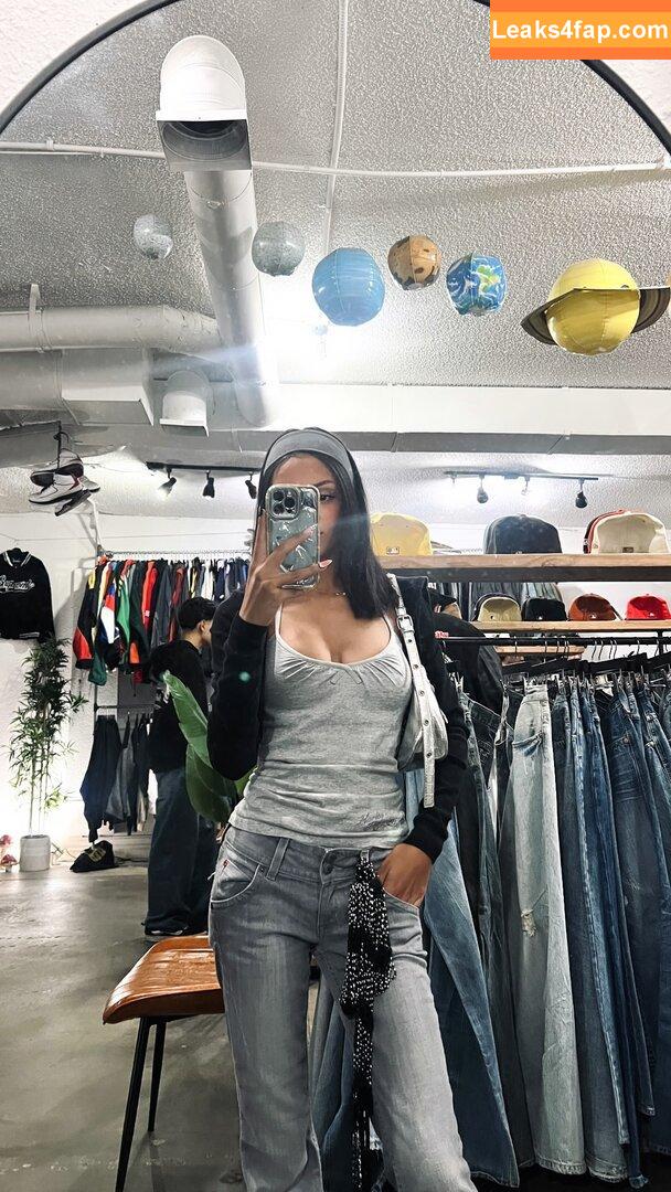 Official.Anaiis / React girl leaked photo photo #0081