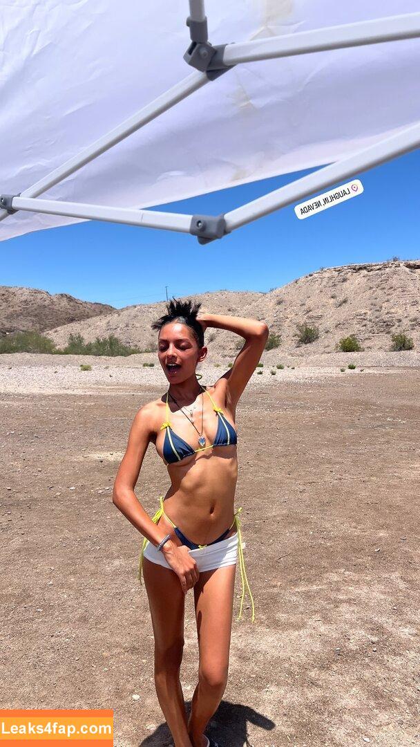 Official.Anaiis / React girl leaked photo photo #0084
