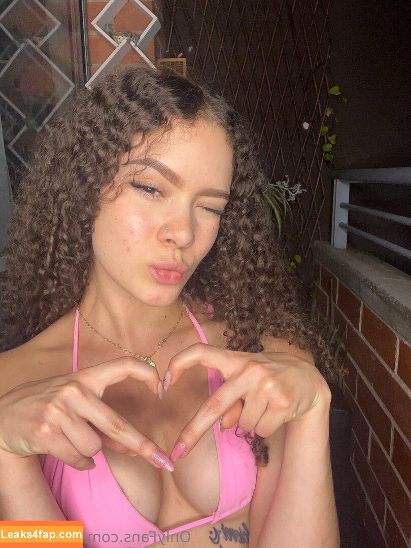 official.zoe / official.z.o.e leaked photo photo #0019