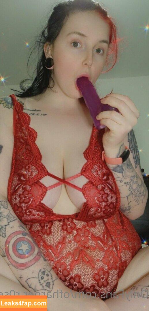 ofharperr0se / hunnyr0se leaked photo photo #0002