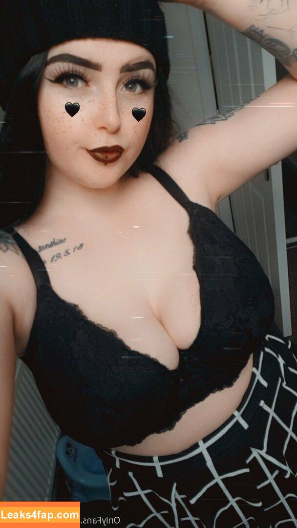 ofharperr0se / hunnyr0se leaked photo photo #0014