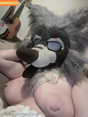 oggleshy photo #0022