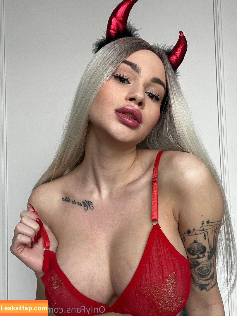 ohh_bella / Bella Cos / ohhbella__ leaked photo photo #0016