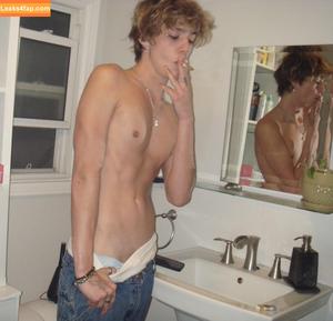 Okjohnnyboy photo #0004