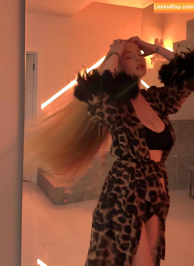 Oksana Neveselaya / o_neveselaya / ok_neveselaya / theoksanarose leaked photo photo #0126