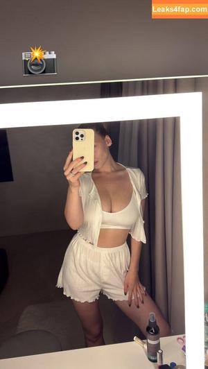 Oksana Neveselaya photo #0124