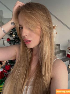 Oksana Neveselaya photo #0132