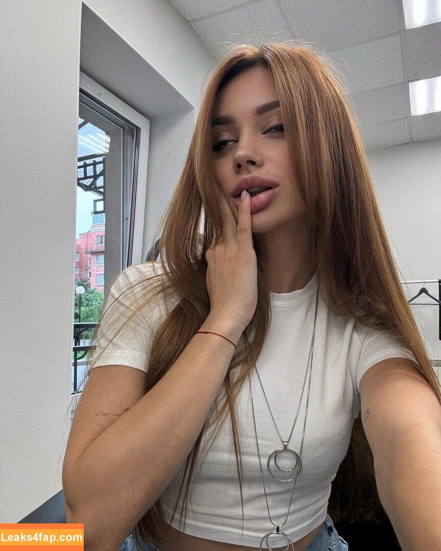Oksanamiyy / Vasilisa_beatiful22 / Vasilisa_beautiful_ / Vasilisabeautiful / vasilisonka leaked photo photo #0006