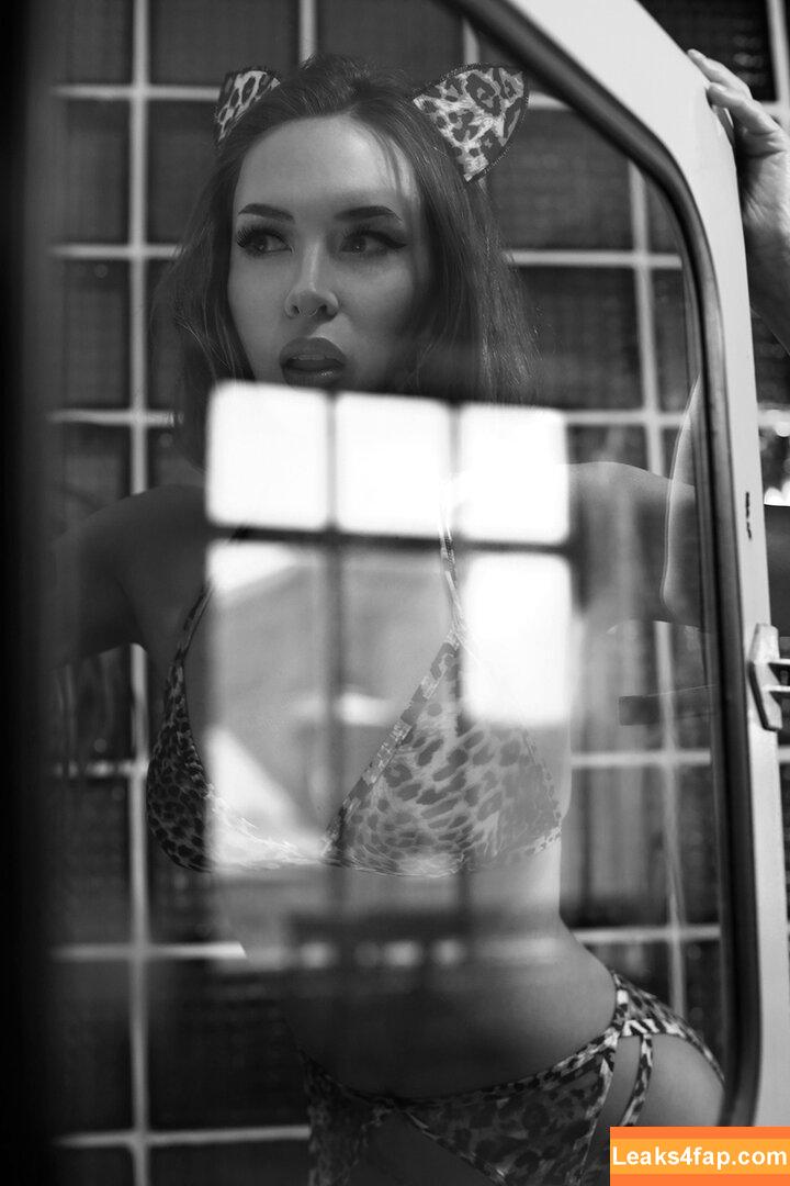 Oladushek11 / Natasha Roik leaked photo photo #0090