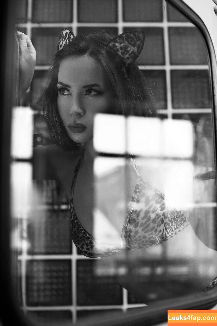 Oladushek11 / Natasha Roik leaked photo photo #0091