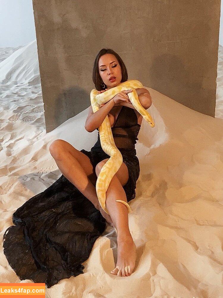 Oladushek11 / Natasha Roik leaked photo photo #0095