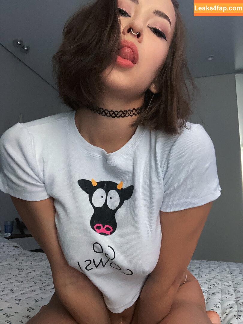 Oladushek11 / Natasha Roik leaked photo photo #0163